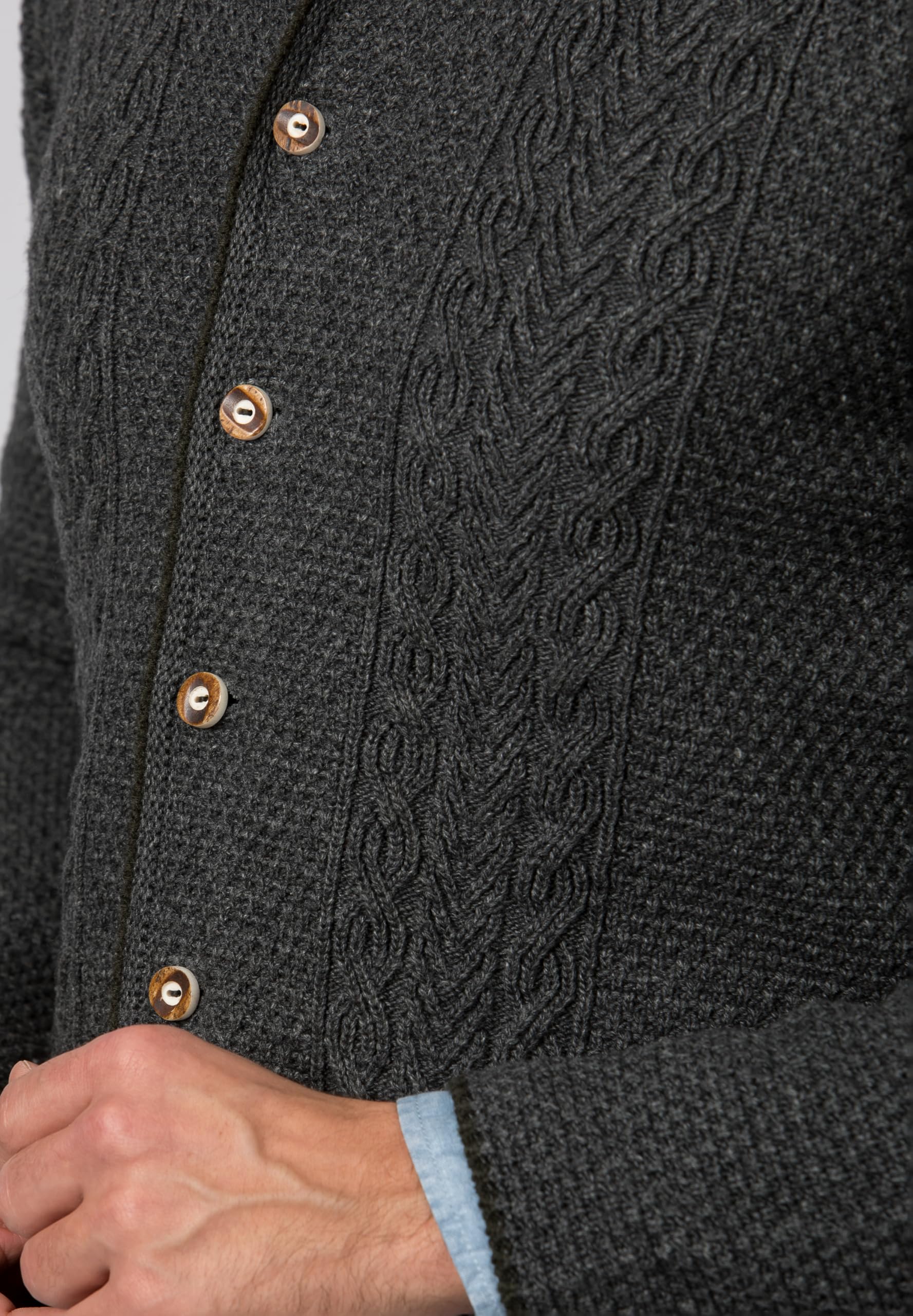 stockerpoint-caselli-herren-trachten-strickjacke image 4
