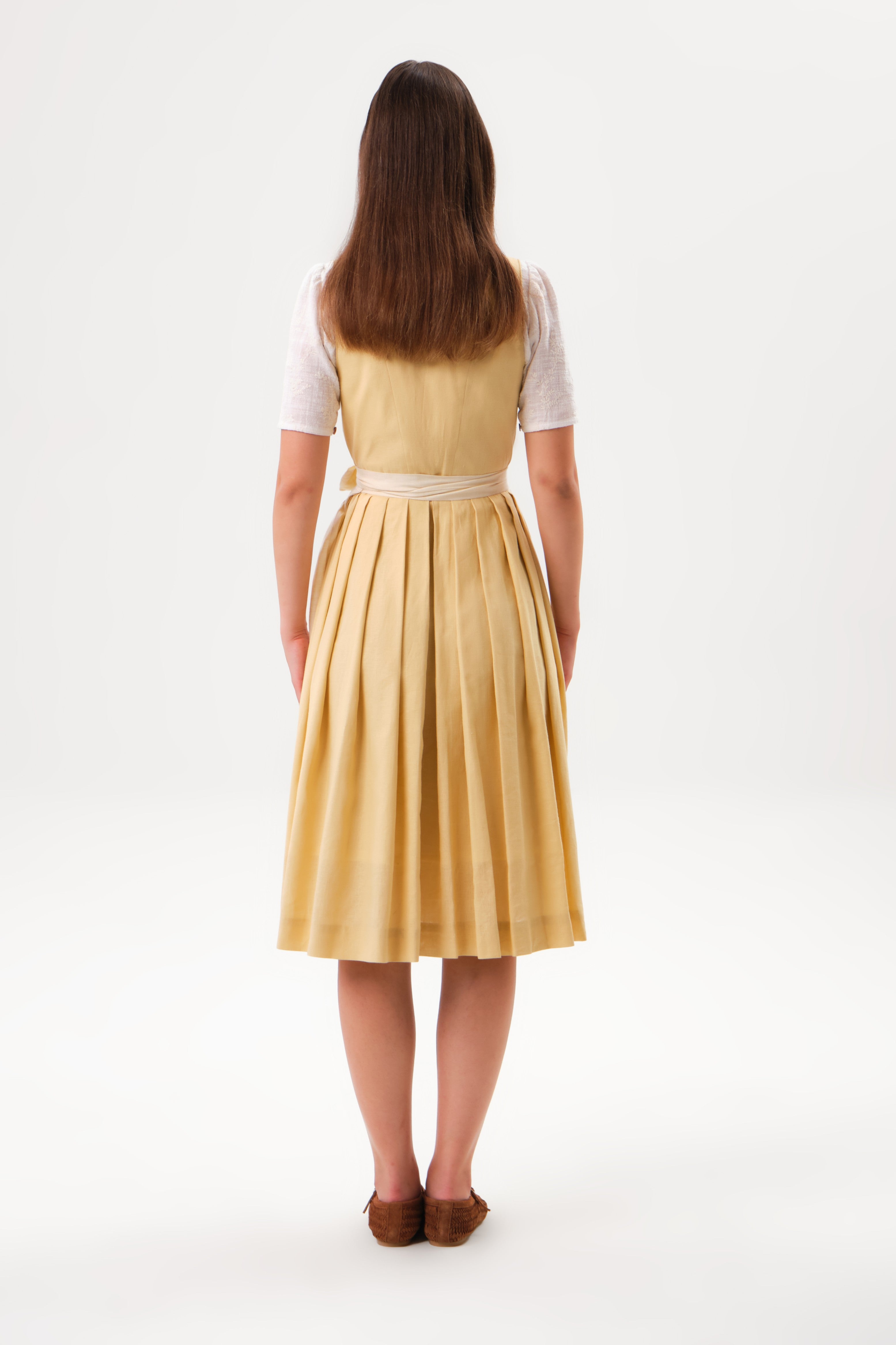 felicitas-dirndl-doro-damen-lindenbl-te-mit-sch-rze image 2