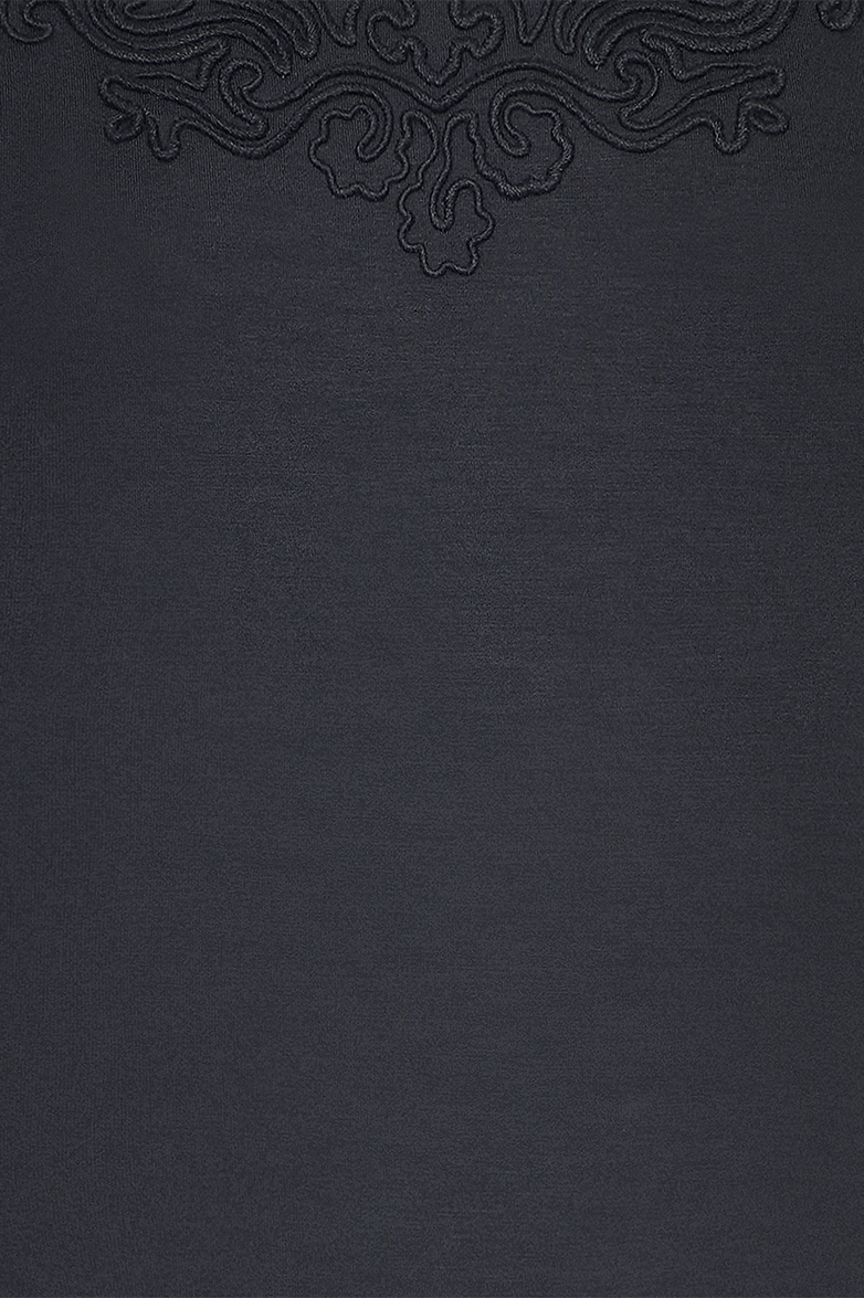 g-ssl-von-blumen-umrankt-trachtenshirt-viskose-grau-schwarz image 4