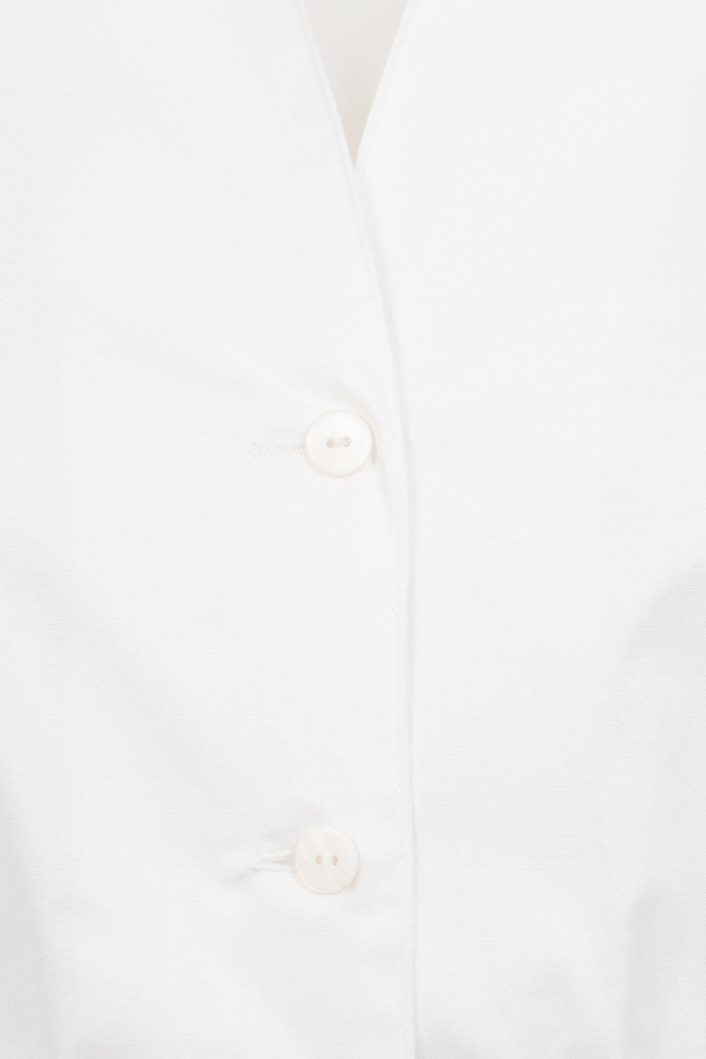felicitas-damen-dirndlbluse-geraldine-satin-bluse-mit-kelchkragen image 3