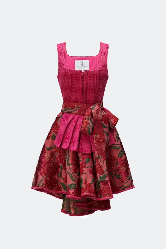 traumtrachten-designerdirndl-zita-mit-tweedmieder-in-fuchsia image 1