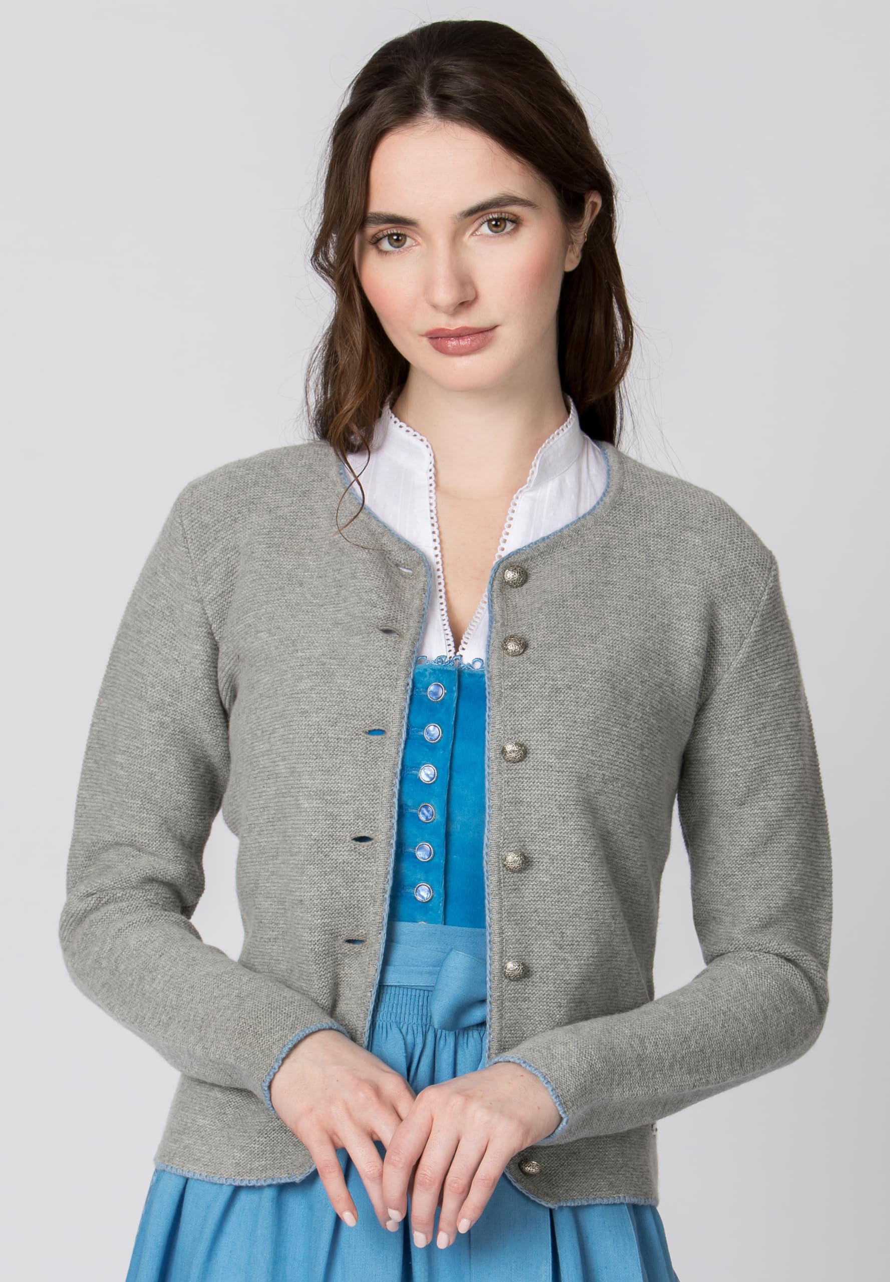 stockerpoint-marissa-damen-trachtenstrickjacke image 3