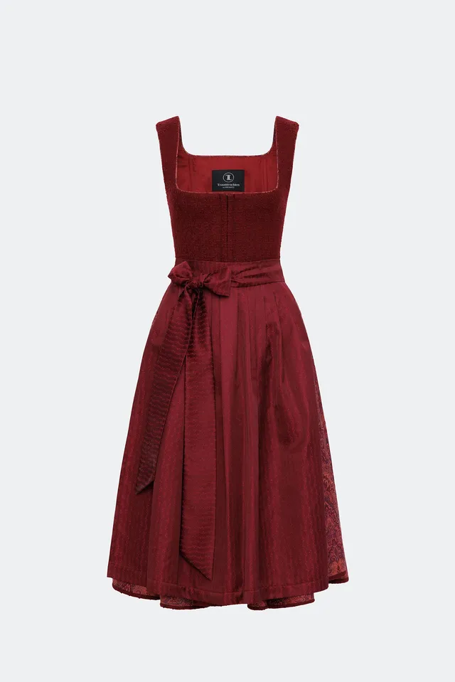 traumtrachten-dirndl-aurelia-in-bordeaux image 1