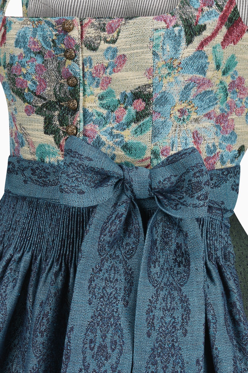 gottseidank-dirndl-monika-mit-geradem-ausschnitt-4 image 4
