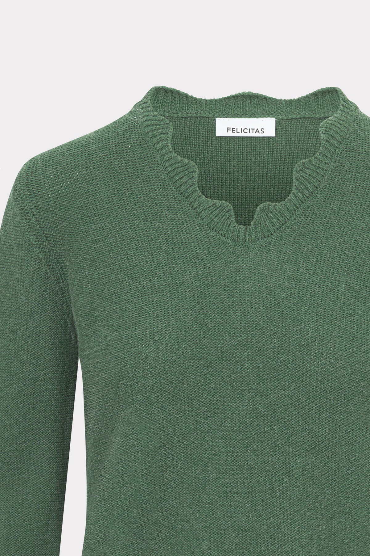 felicitas-damen-strickpullover-pippa-v-ausschnitt-bogenkante image 3