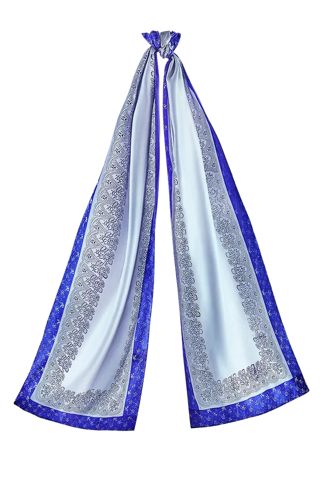 g-ssl-seidenschal-blau-modeldruck-bord-ren-reine-seide image 1