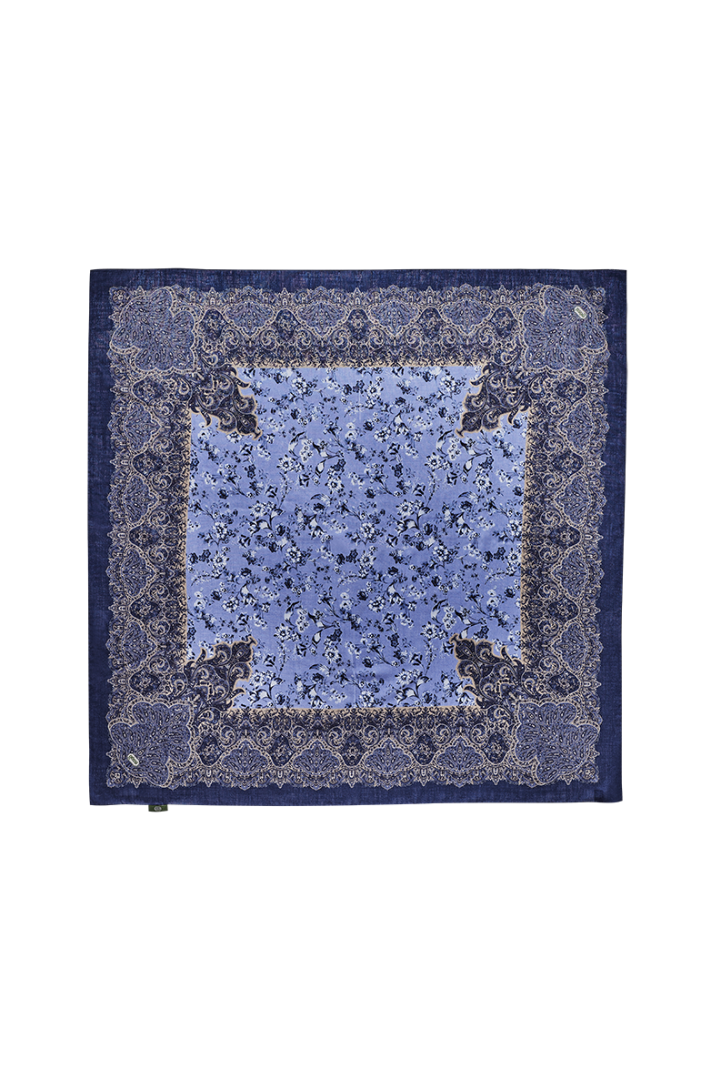 g-ssl-blumentuch-wolltuch-floral-blau image 3