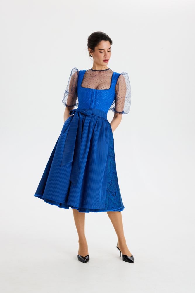 traumtrachten-dirndl-livia-in-meerblau image 6