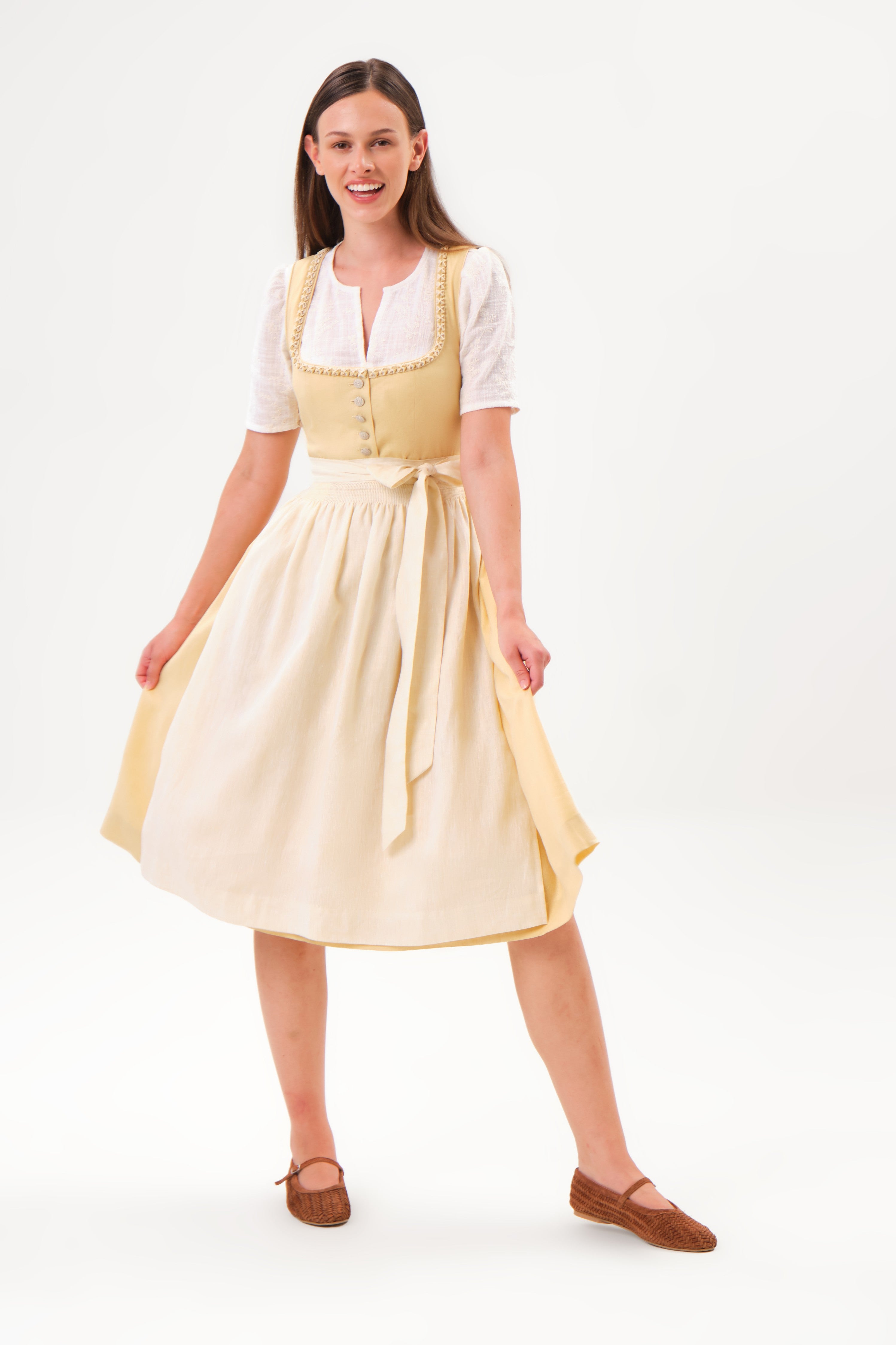 felicitas-dirndl-doro-damen-lindenbl-te-mit-sch-rze image 1