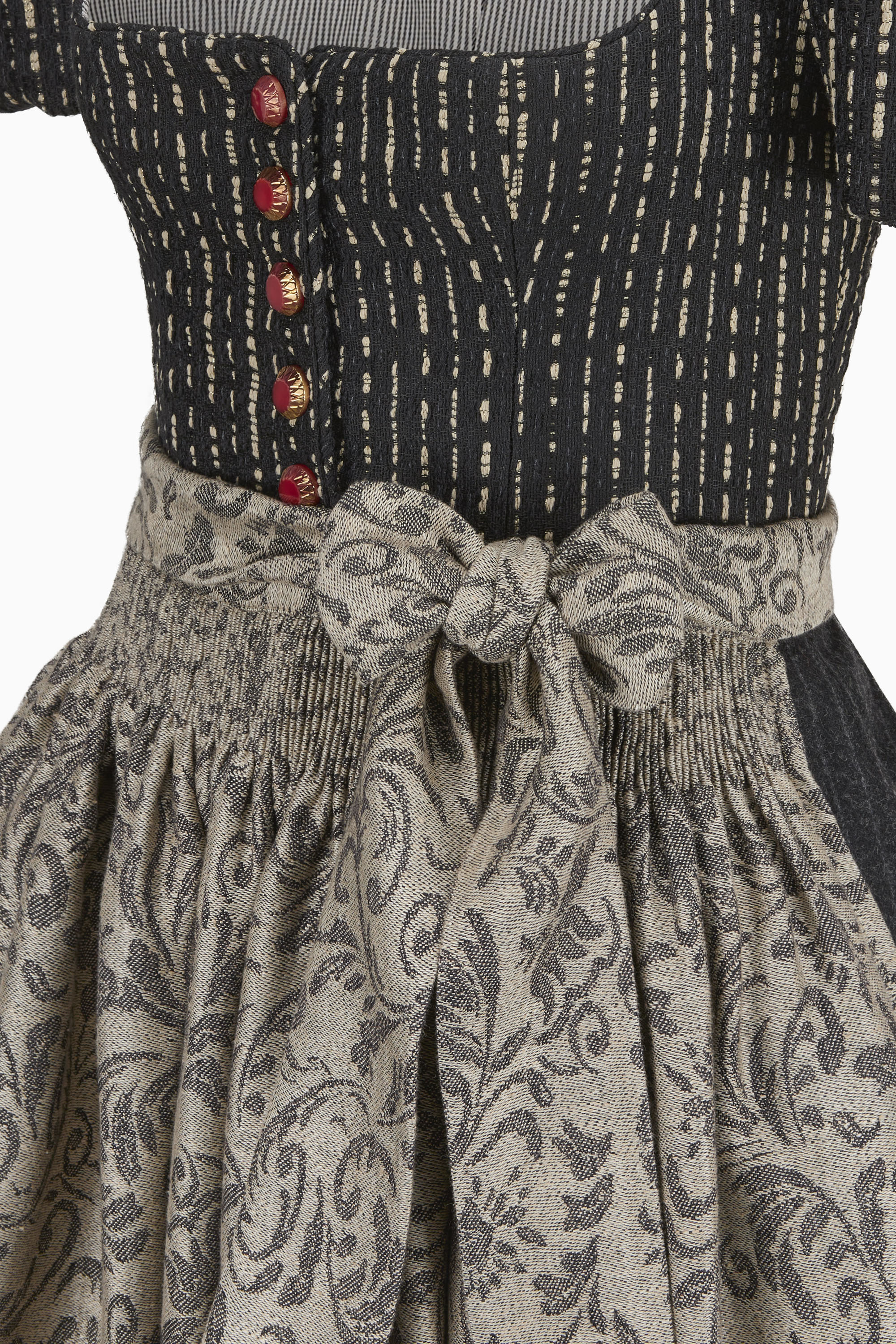 gottseidank-dirndl-lorle-dirndl-mit-geradem-ausschnitt-und-ballon-rmel image 4