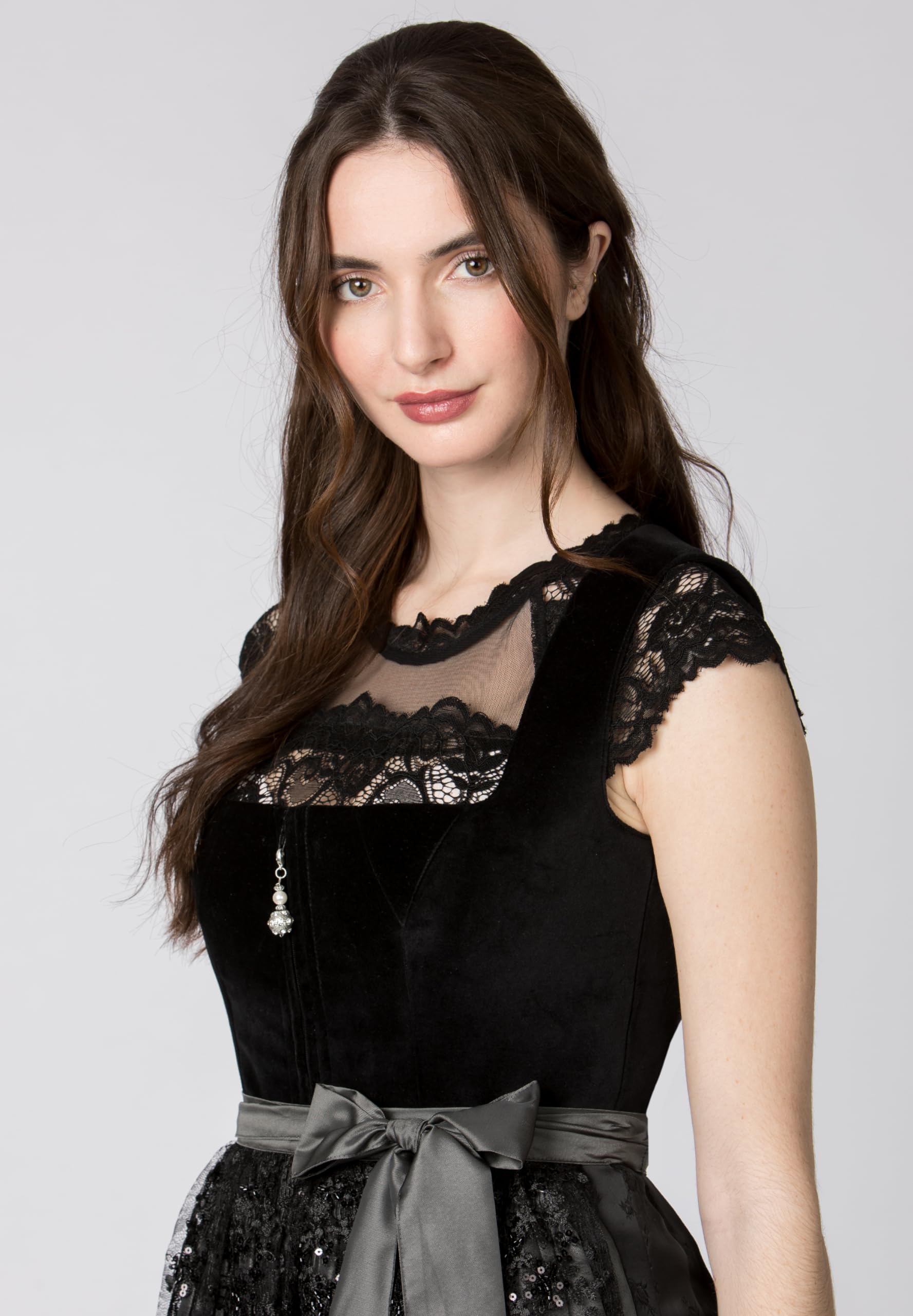 bergfeuer-damen-esta-midi-dirndl-schwarz-samt-mit-spitzensch-rze image 5