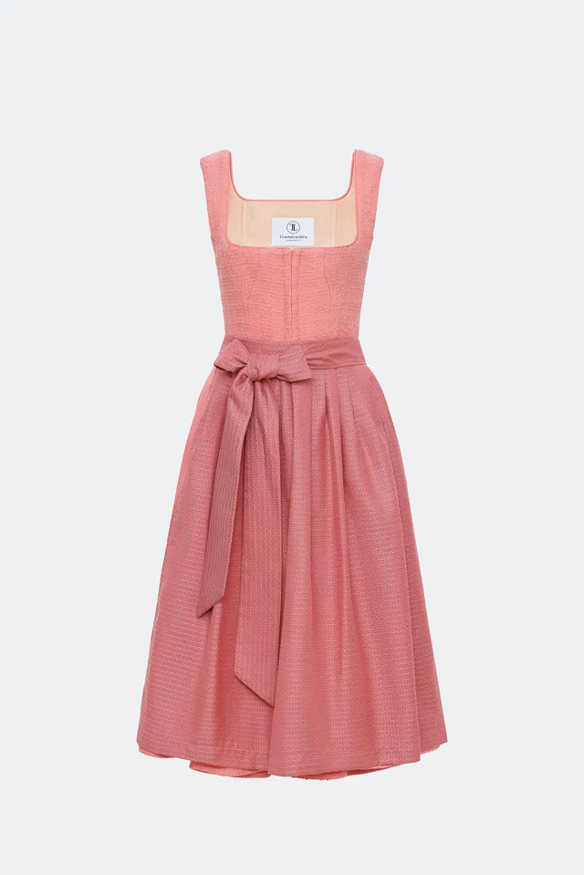 traumtrachten-dirndl-camilla-terracotta image 1