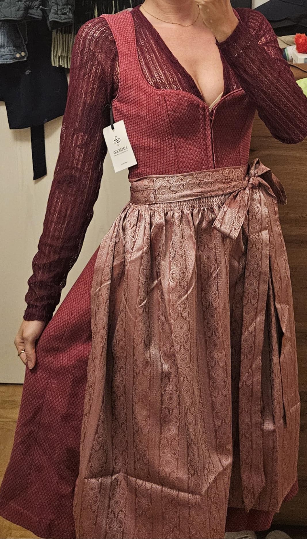 Wertet jedes Dirndl auf