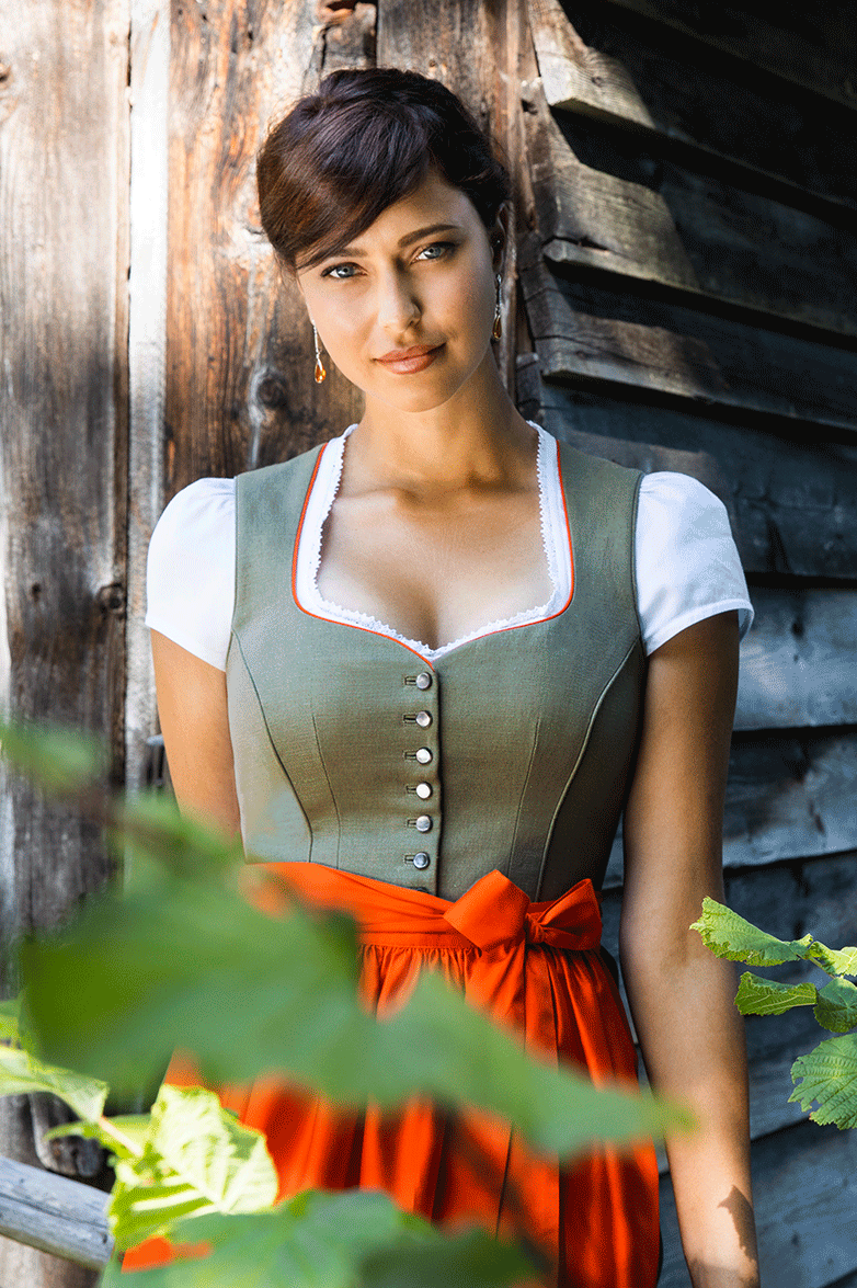 g-ssl-die-vielseitige-dirndlbluse-baumwollsatin-wei image 6