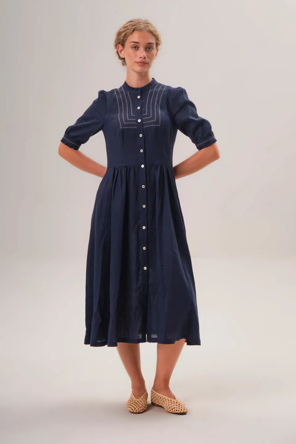 felicitas-kordelia-damen-kleid-leinen-viskose-mit-puff-rmeln image 1