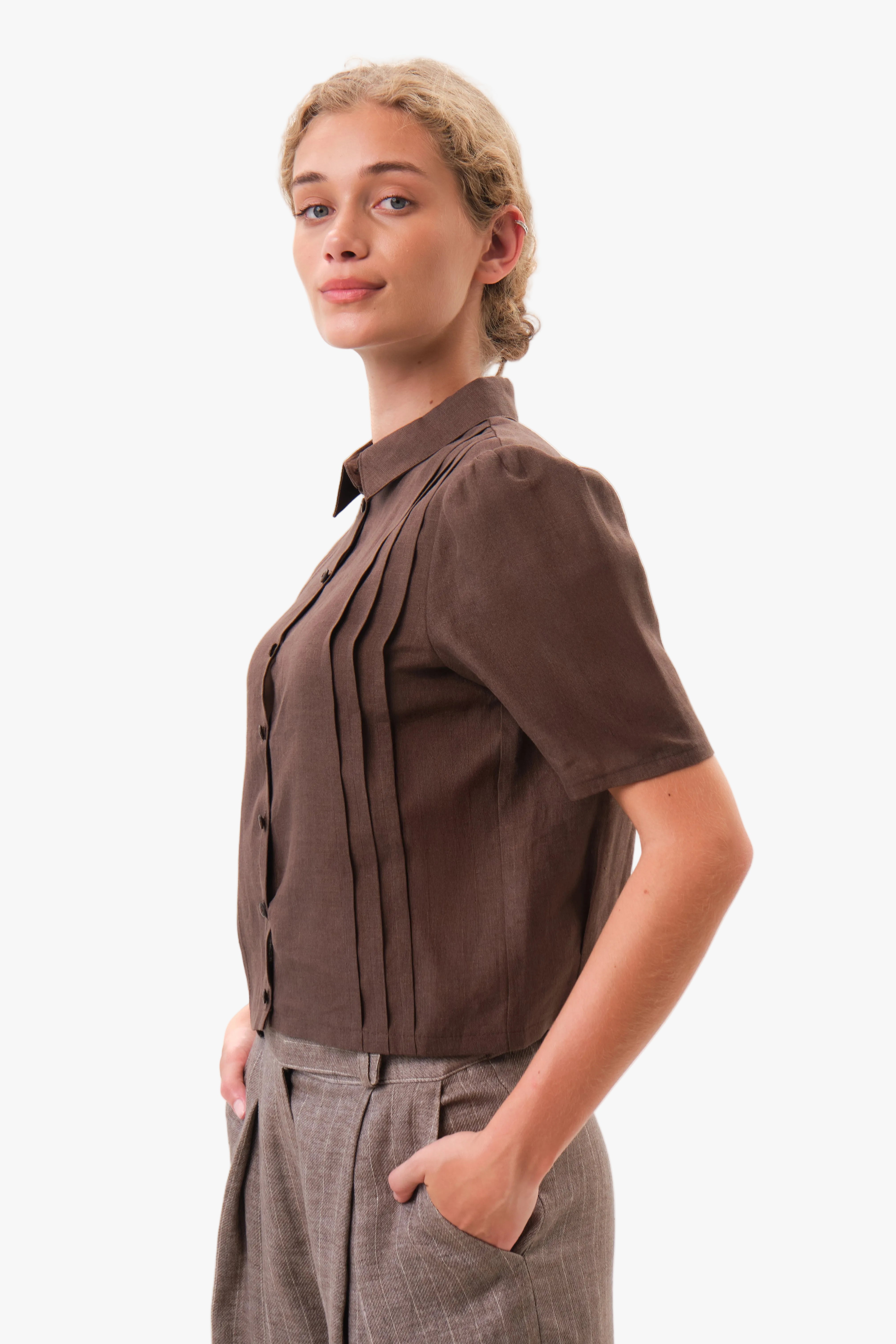 felicitas-bluse-bettine-kurze-leinenbluse-mit-kragen image 3
