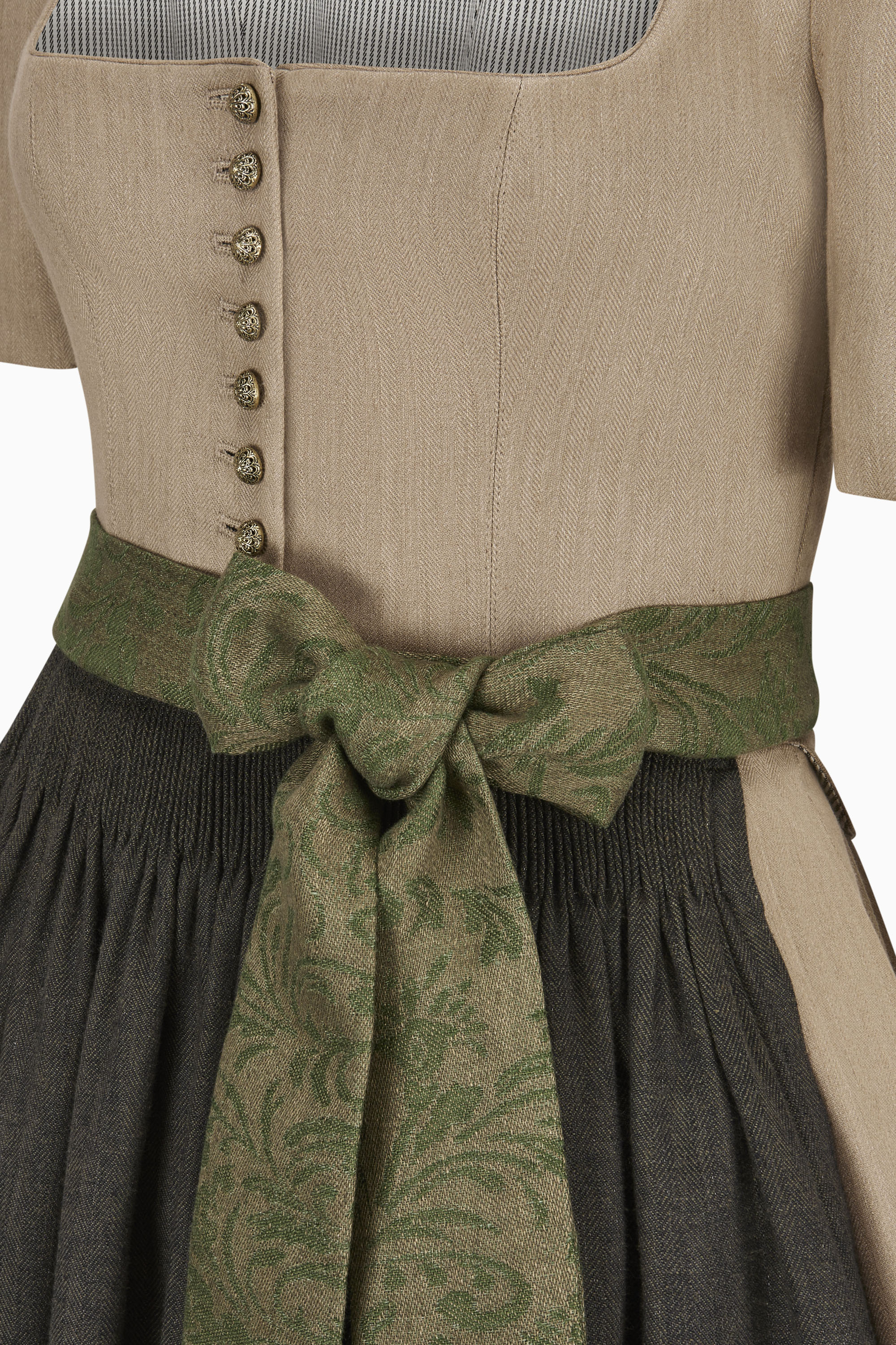 gottseidank-dirndl-hanni-midi-dirndl-mit-geradem-ausschnitt-und-puffarm image 4