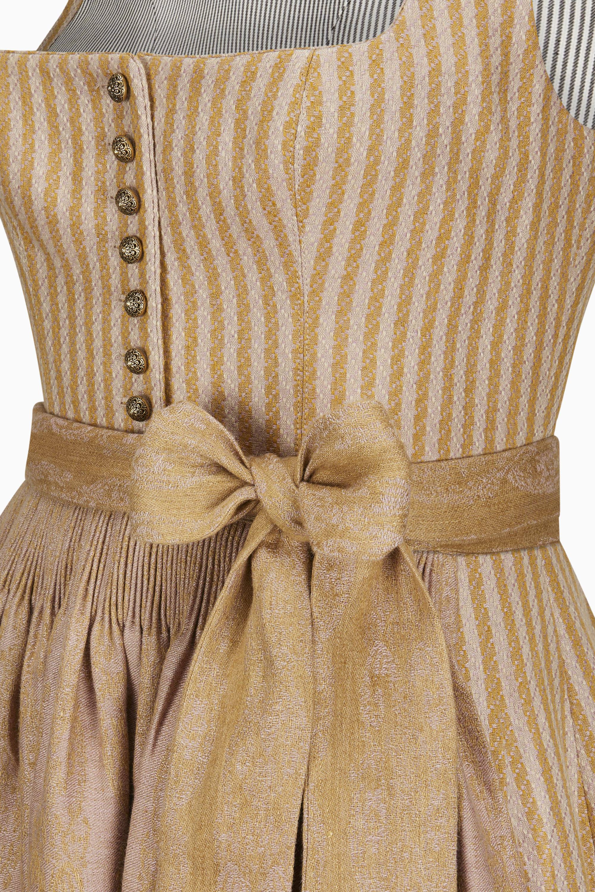 gottseidank-dirndl-monika-mit-geradem-ausschnitt-11 image 3