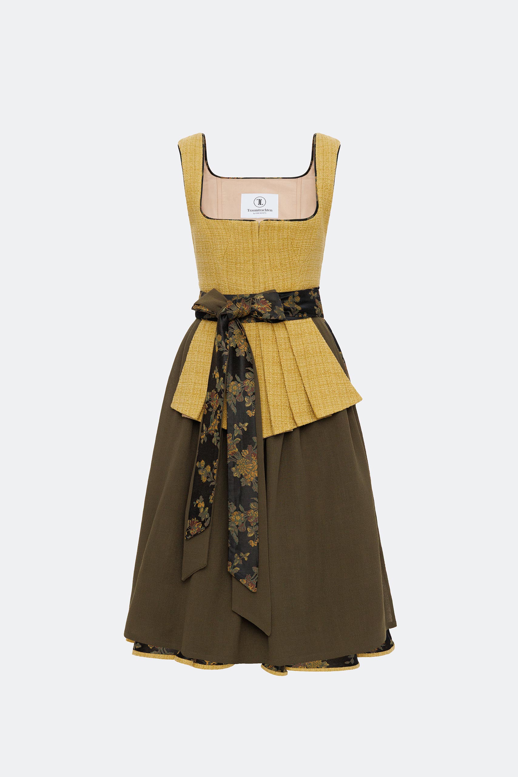 traumtrachten-dirndl-victoria-in-senfgelb image 3