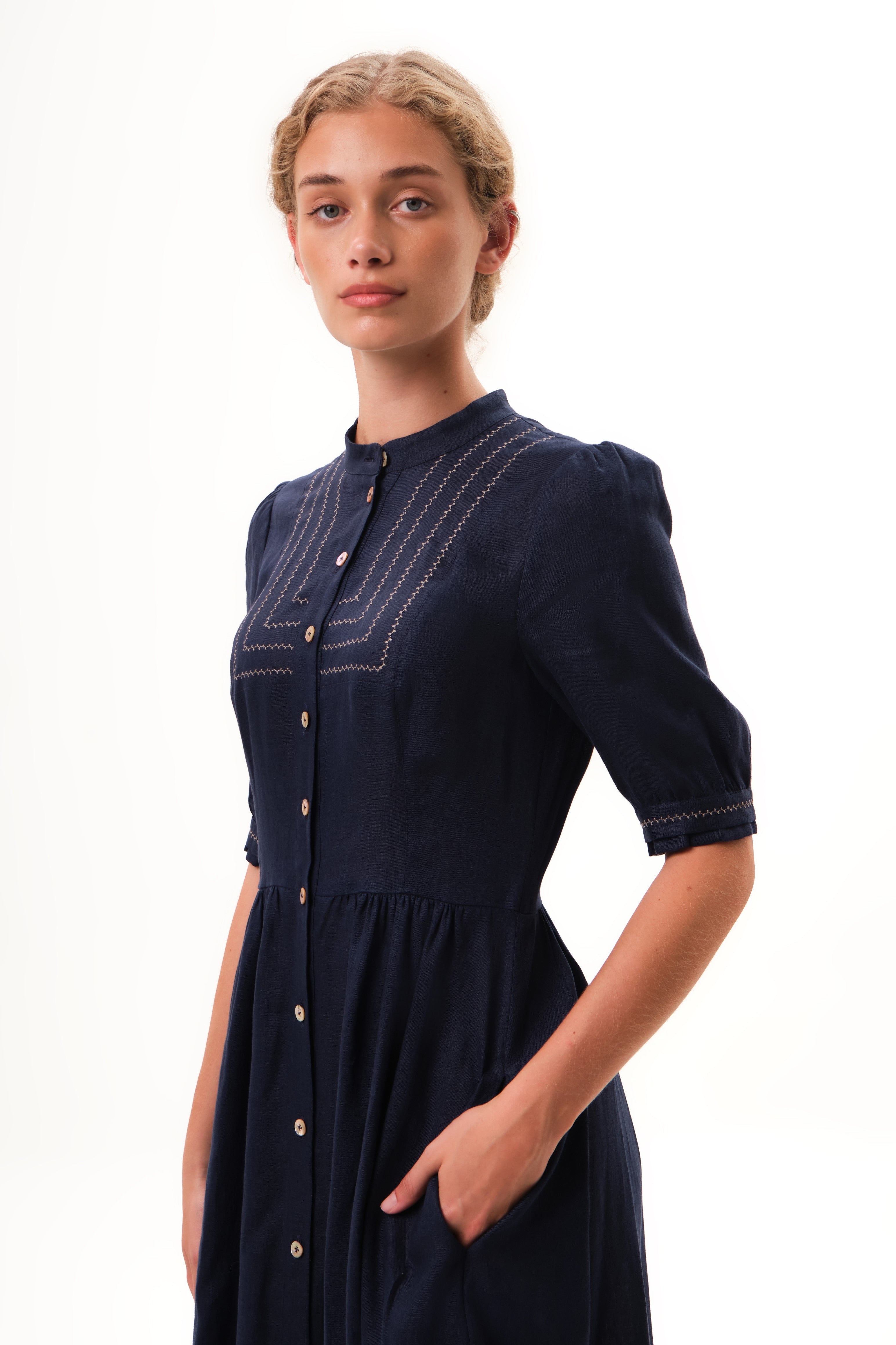 felicitas-kordelia-damen-kleid-leinen-viskose-mit-puff-rmeln image 3