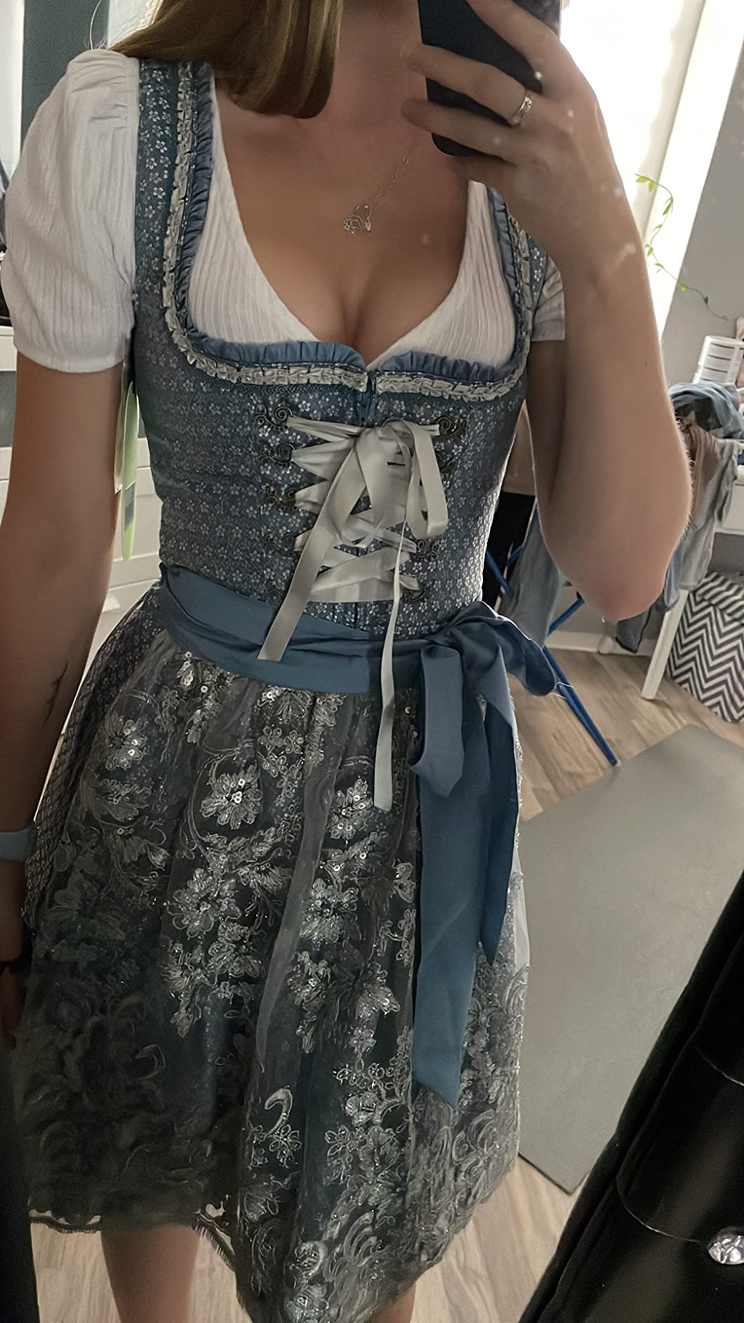 Wunderschönes Hellblau