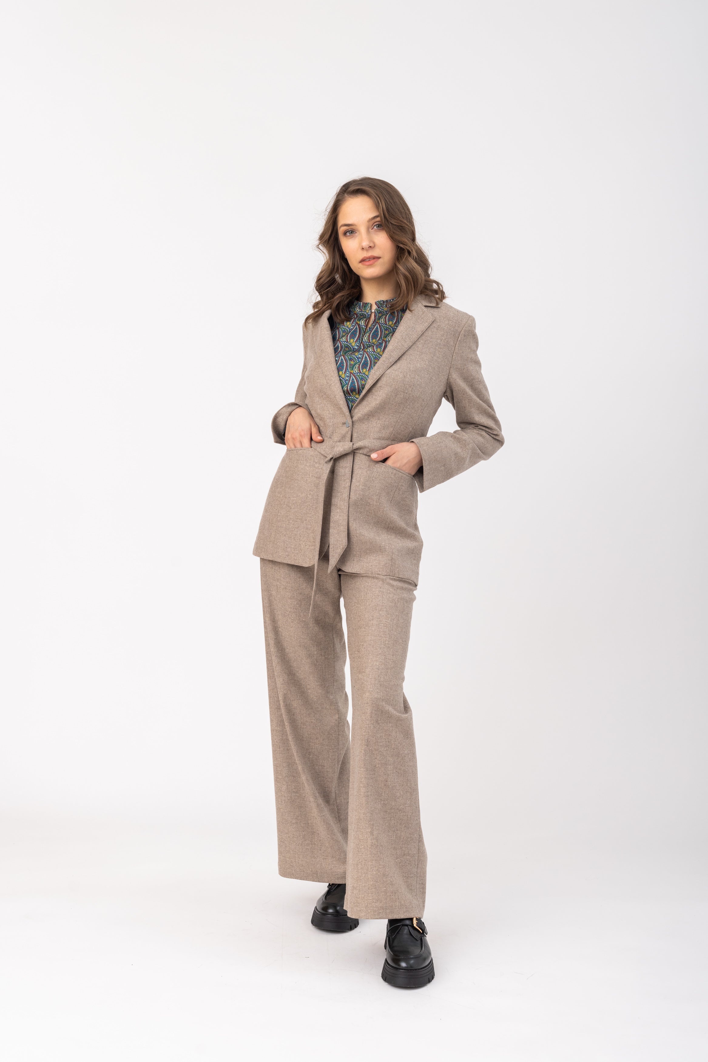 felicitas-damen-hose-hildine-wolle-lang image 1