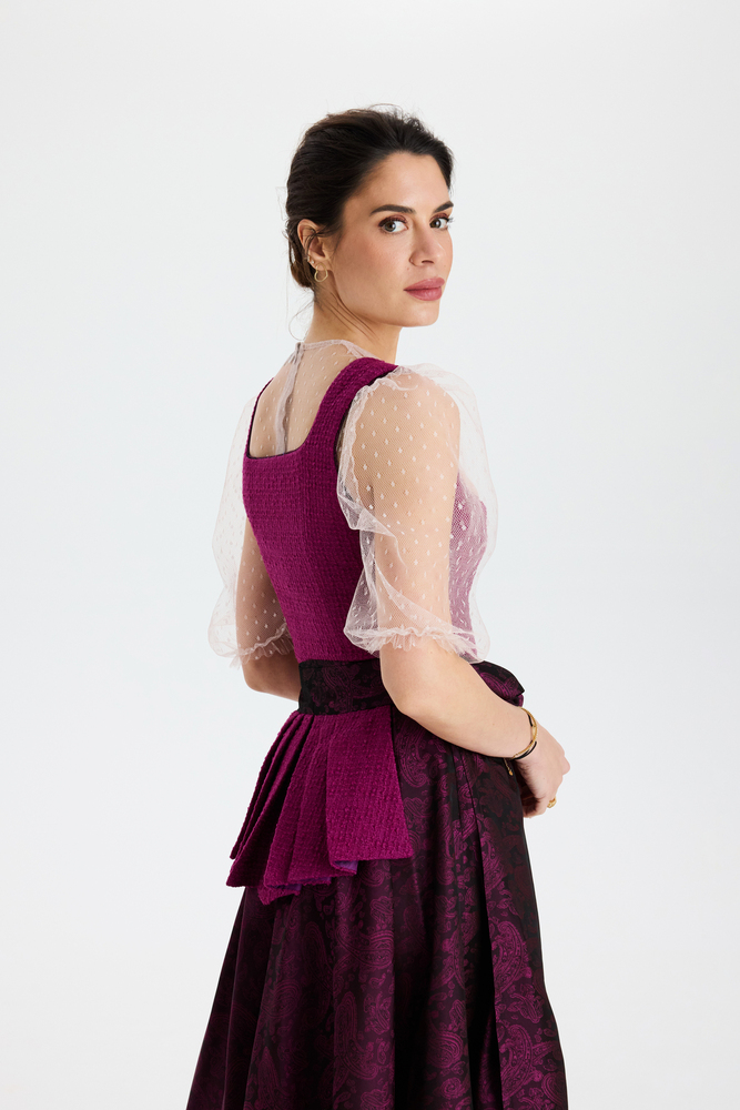 traumtrachten-dirndl-camilla-in-lila-mit-2-looks image 7