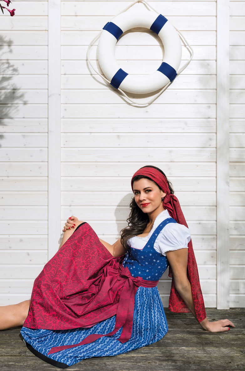 g-ssl-ranken-dirndl-baumwolle-70-cm-m-nchner-ausschnitt image 6