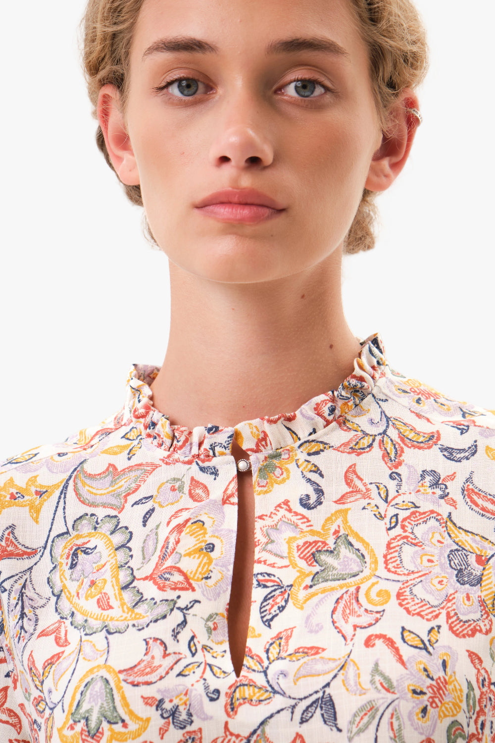 felicitas-banu-damen-bluse-kurzarm-printbluse-mit-stehkragen-und-r-schen image 4